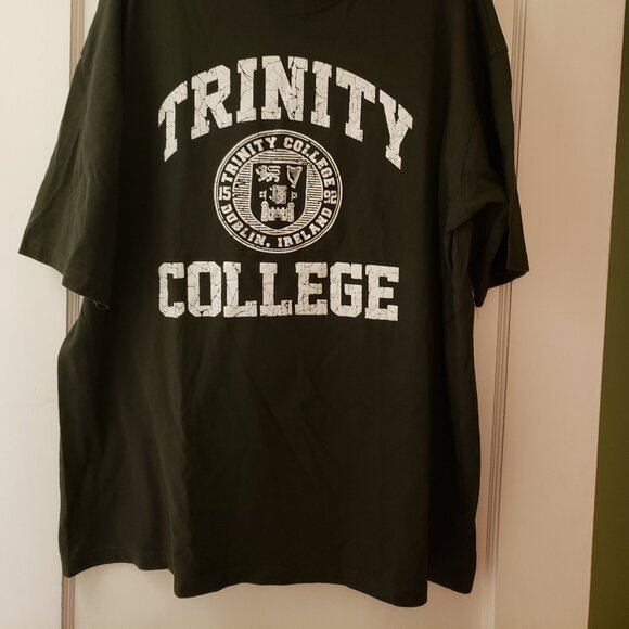 EUC Men's Trinity College t-shirt XXL - Picture 6 of 6